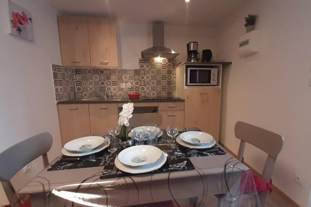 Residence De L'Eveche 10 ลิมอจส์ ภายนอก รูปภาพ