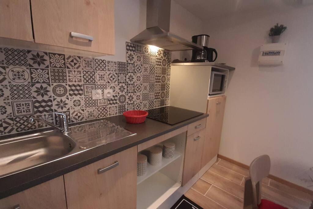 Residence De L'Eveche 10 ลิมอจส์ ภายนอก รูปภาพ